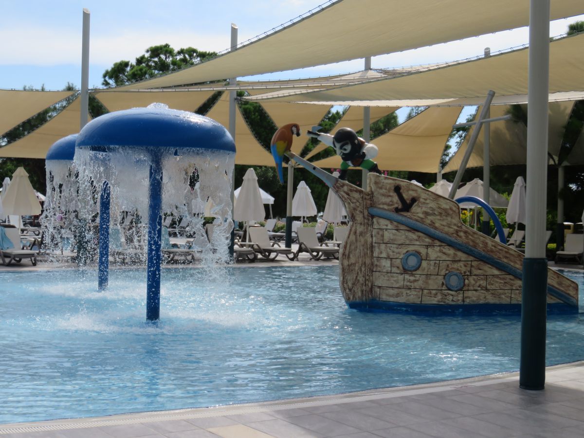 imagini hotel Barut Sorgun